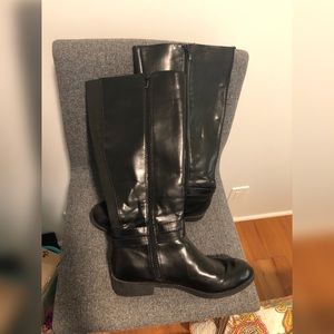 Black riding style boots